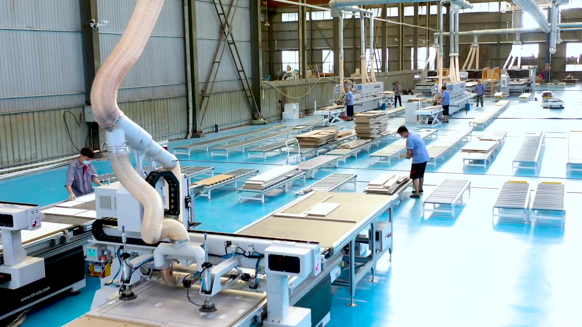 „Extech CNC“ nuolat diegia naujoves automatizuotoje ir intelektualioje gamyboje.